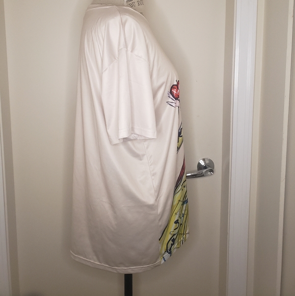 BNWOT Snow White poison apple oversized soft slinky beige tshirt - Picture 3 of 5